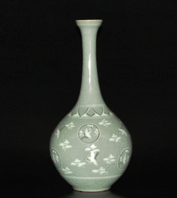 Antiguo diseño coreano Celadon mil grúas firmado Yuhuchun Foto 1 de 4