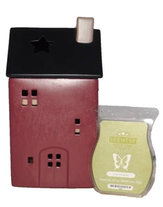 Scentsy No Place Like Home Full Size Electric Wax Warmer Red Farmhouse & Wax - Picture 1 of 12