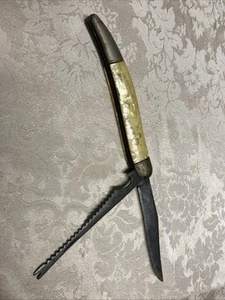 Vtg 2 Blade Folding Fish knife. Yellow Handle - Picture 1 of 12
