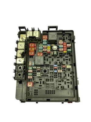 Ford F150 2021 2022 2023 OEM 2,7 L 4X4 compartimento del motor caja de conexiones de fusibles *pestaña rota* Foto 1 de 4