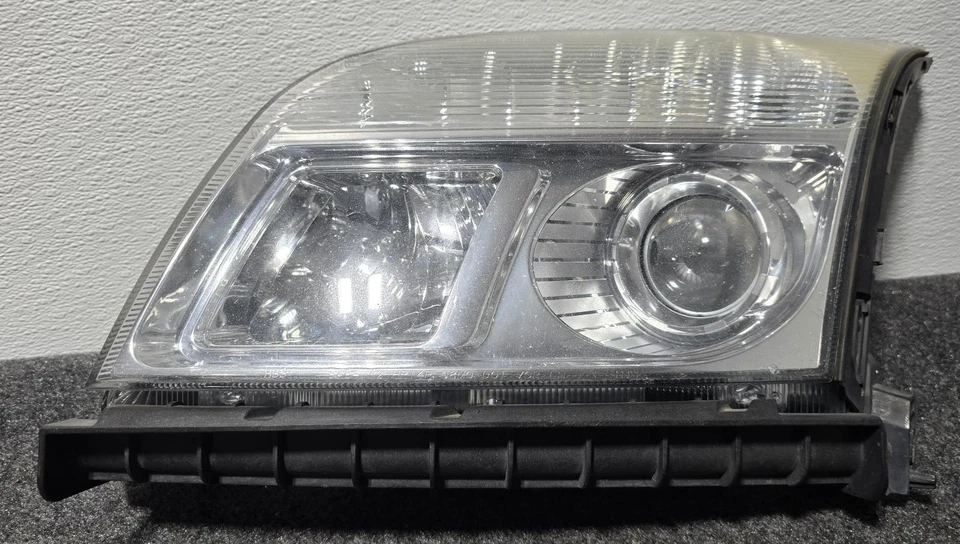 Faro FORD SABLE L L. 08 09 Foto 1 de 4