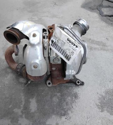 2015-2016 Ford F250 F350 F450SD Engine Turbocharger 6.7L Diesel Used - Image 1 of 2