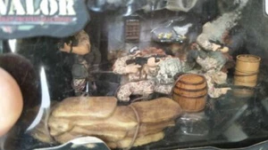 FOV The United States Navy's Sea Air and Land Team Seals 1/72 finito 4 figure - Foto 1 di 2
