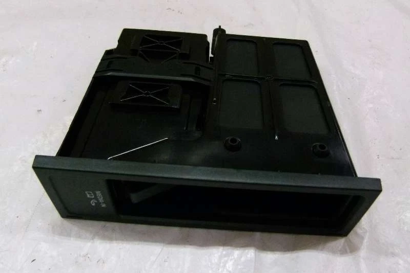 VW Touran Golf 6 Passat 3C Multimedia En Interfaz 5N0035344B 5N0035342C - Imagen 1 de 1