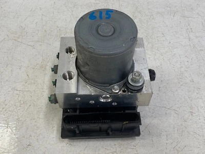 2005-2009 LAND ROVER LR3 ABS ANTI LOCK BRAKE PUMP OEM LOT615 - Image 1 of 4