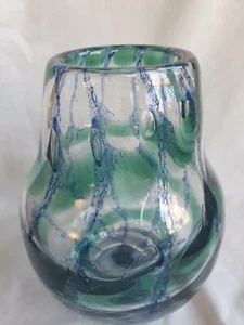 stunning hand blown studio art glass vase, with interesting  internal decoration - Picture 1 of 9
