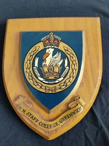 Vintage Wooden Royal Navy Staff College Greenwich Plaque Shield Crest - Picture 1 of 3