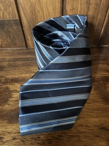 Designer Hugo Boss Statement Mens Vintage Tie Navy Blue Stripe Silk Italian - Picture 1 of 2