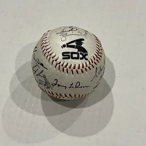 Chicago White Sox Baby Ruth Butterfinger Baseball con scritta (multipla) - Foto 1 di 4