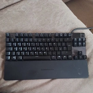 SteelSeries Apex 7 TKL Tastiera da gioco meccanica (interruttori marrone) - Foto 1 di 2