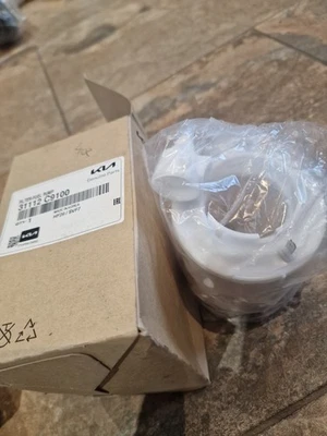 GENUINE NEW KIA PICANTO 2017- TANK FUEL PUMP FILTER 31112C9100 - Image 1 of 3