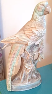 Vintage Tropical Bird Parrot Ceramic Figurine Beautiful Pastel Colors 9" Tall - Picture 1 of 8