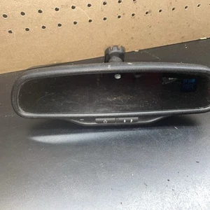 2007 Chevrolet Silverado Rear View Mirror Oem Tested - Picture 1 of 4