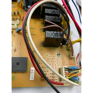 MODEL AZ32 GE ZONELINE CONTROL UNIT WP26X10004 - Bild 1 von 3
