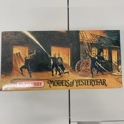 Matchbox Models of Yesteryear Fire Engine Series 1952 Land Rover Auxiliary YFE02 - Image 1 of 4