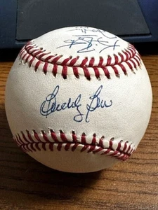 1996 TIGERS PARTIAL TEAM SIGNED AUTOGRAPHED OAL BASEBALL Buddy Bell Curtis Pride - Picture 1 of 5