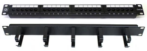 Cat5E 19" 24 Port Patchpanel + Ringkabel ordentlich Kommunikation Rack Daten Netzwerk Schrank - Bild 1 von 7