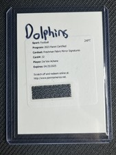 De'Von Achane 2023 Panini Certified Freshman Fabric Mirror Signature Card No.32