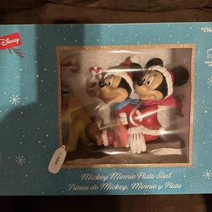 Mickey, Minnie & Pluto auf Schlitten Figur - Weihnachten - Disney - Weihnachtsdeko - Bild 1 von 2