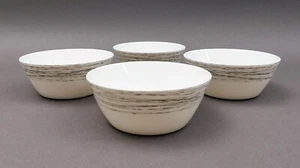 Juego de 4 tazones de sopa de cereales de porcelana blanca y negra Crate & Barrel ITO - Imagen 1 de 6