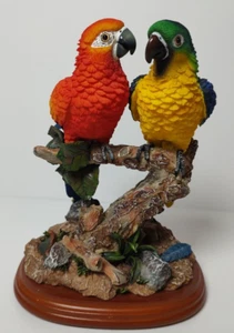 Vintage 2000 Wild Animals Caracter Collectibles Macaw Parrots on Branch Resin 7" - Picture 1 of 10
