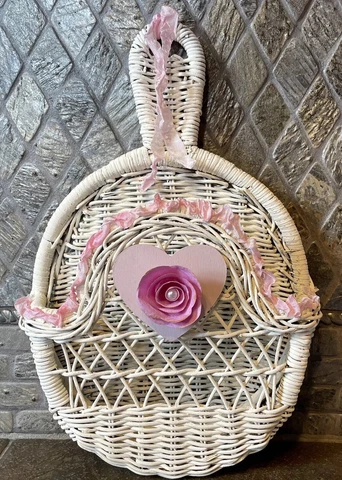 Vintage Flat Back Basket Off White Decorated for Valentine’s Day OOAK-5620 Cover