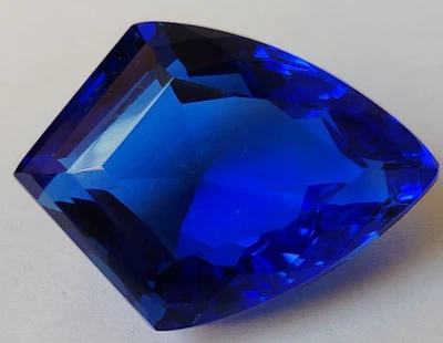 AA+++ Large Blue Tanzanite Fancy Cut 105.3 Ct. Loose Gemstone Gift for Women/Her - Image 1 of 4