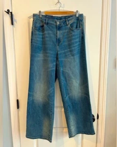 Wide Leg High Waisted Jeans - Picture 1 of 7