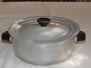 Ware-Ever Aluminum 4 qt Stockpot with Aftermarket Multi Size Lid - Picture 1 of 4