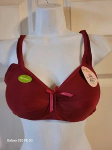 NWT Women's 34B Wireless Burgundy Bra - Picture 1 of 3