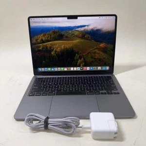 Apple MacBook Air 2022 13,6" M2 8C GPU 3,5 GHz 8 GB RAM 256 GB SSD A2681 - Imagen 1 de 5