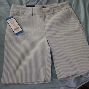 Hilary Radley Ladies' Pull-On Bermuda Short Light Blue - Picture 1 of 6