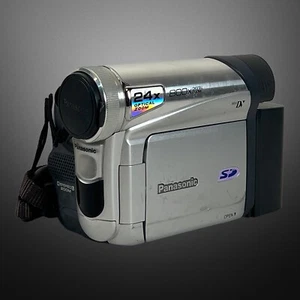 Panasonic PV GS15 Mini DV Camcorder with Battery UNTESTED - Picture 1 of 7