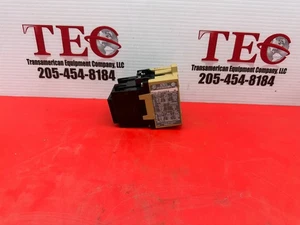 Allen Bradly 700-PK200A4 RELÈ AZIONATO AD AC SUPPORTO GUIDA OTTIMIZZATO PER 110/115V AC - Foto 1 di 5