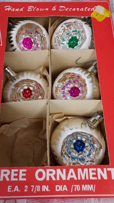 11 adornos navideños vintage de vidrio Polonia colores surtidos sangría única 2 cajas Foto 1 de 4