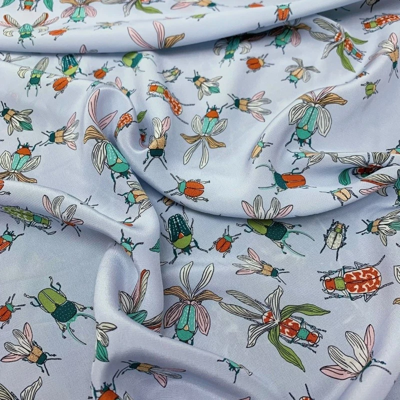 Tela de seda crepé 100 % seda natural 16 Momme insectos azules 54" ancho 1 metro JX053 Foto 1 de 4