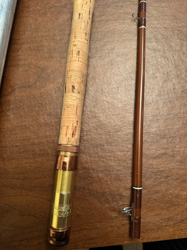 Pesca con mosca Fenwick vintage 2 piezas. Varilla de vidrio con estuche y calcetín Foto 1 de 4