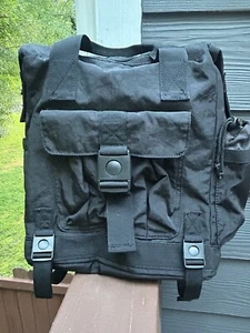 Tommy Bahama black backpack padded laptop sleeve multiple pockets - Picture 1 of 5