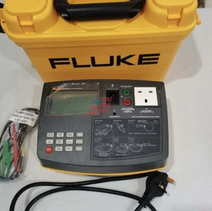 Fluke 6500-2 Sicherheitstester neu - Bild 1 von 4