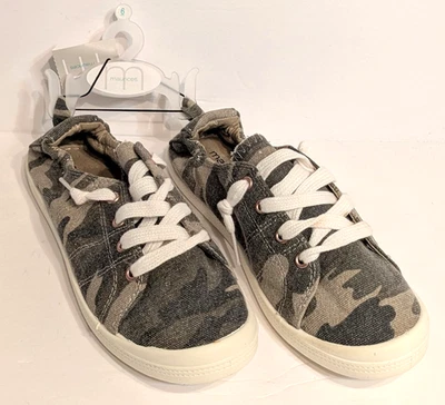 Maurices - Women’s Classic Camo Slip On Comfort Walking Shoes - Size 6 - Image 1 of 4