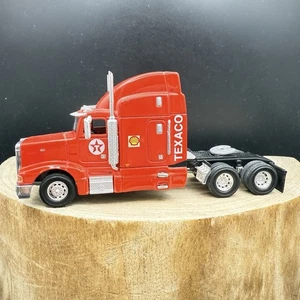 Diecast Gearbox Peterbilt Model Red Texaco Semi Truck 1:64 Sleeper Cab Truck - Picture 1 of 12