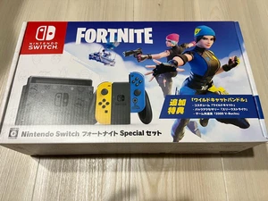 Nintendo Switch Fortnite Special Set Additional bonus set New from Japan - Picture 1 of 2