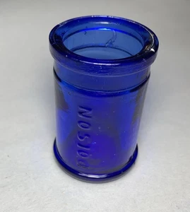 WYETH Cobalt Blue Round Antique POISON Bottle Apothecary - Picture 1 of 8