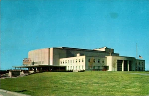Post Card Unposted The Veterans Memorial Auditorium Columbus Ohio - Picture 1 of 2
