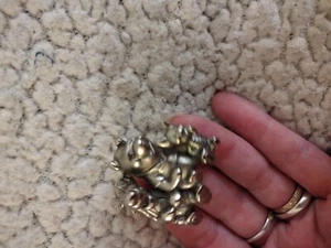 Disney Pin POOH and Friends Silvertone Vintage - Picture 1 of 3