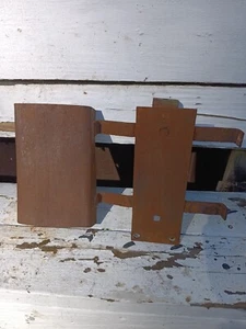 John Deere Styled Model B Battery Base With Top - Picture 1 of 2