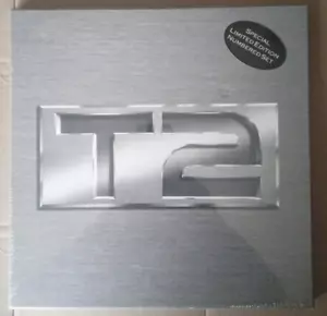"TERMINATOR 2 JUDGE DAY" NEU 1991 LIMITED EDITION LASERDISC NUMBERED BOX SET - Bild 1 von 5
