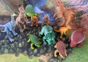 Vintage 80's PLAYSKOOL 9 "DEFINITELY DINOSAURS" & 2 CAVEMEN ~ PLEASE READ ALL!! - Picture 1 of 23