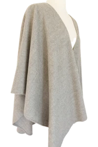 Premium Baby Alpaca Cape, Ruana, Shawl, Wrap, Womens Clothing - Picture 1 of 8
