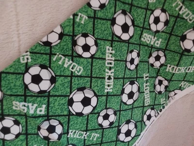PATRÓN FUTBOL FRANELA TELA 36 IN X 12 IN Foto 1 de 2